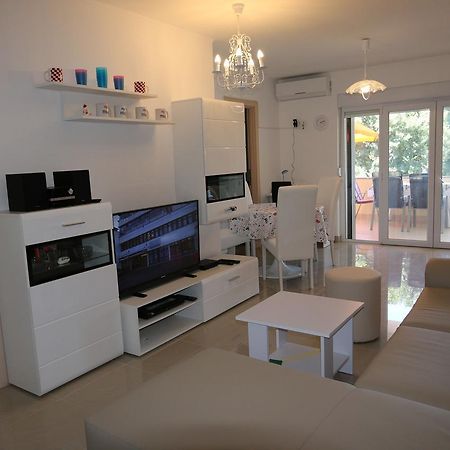 Apartments Saramandic Šilo Dış mekan fotoğraf