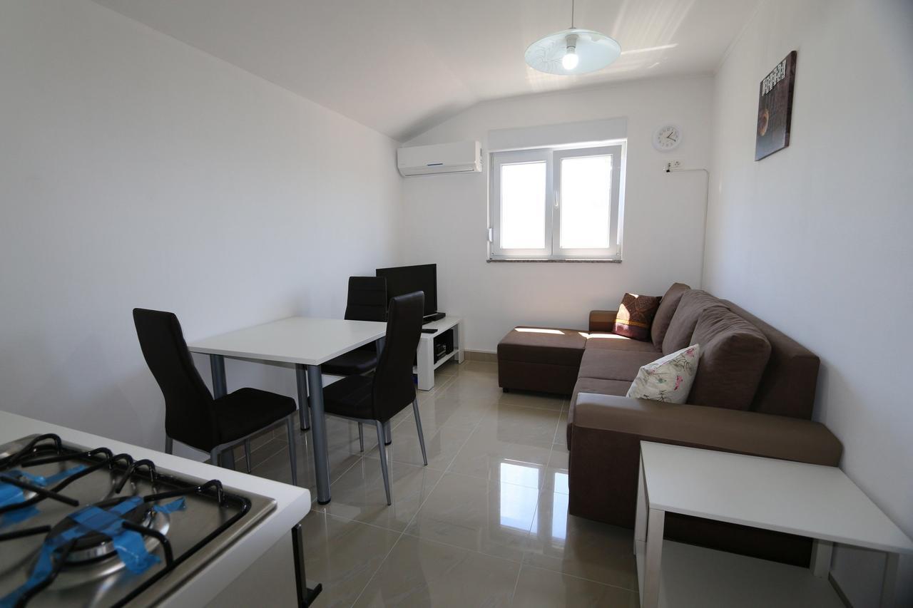 Apartments Saramandic Šilo Dış mekan fotoğraf